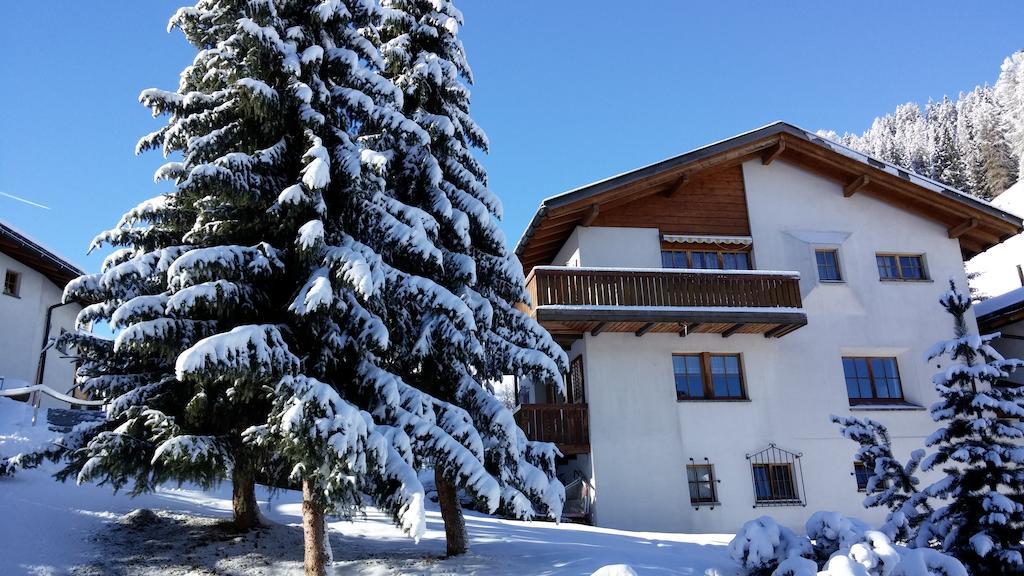 Ferienwohnung Gadenstatt Davos Bagian luar foto